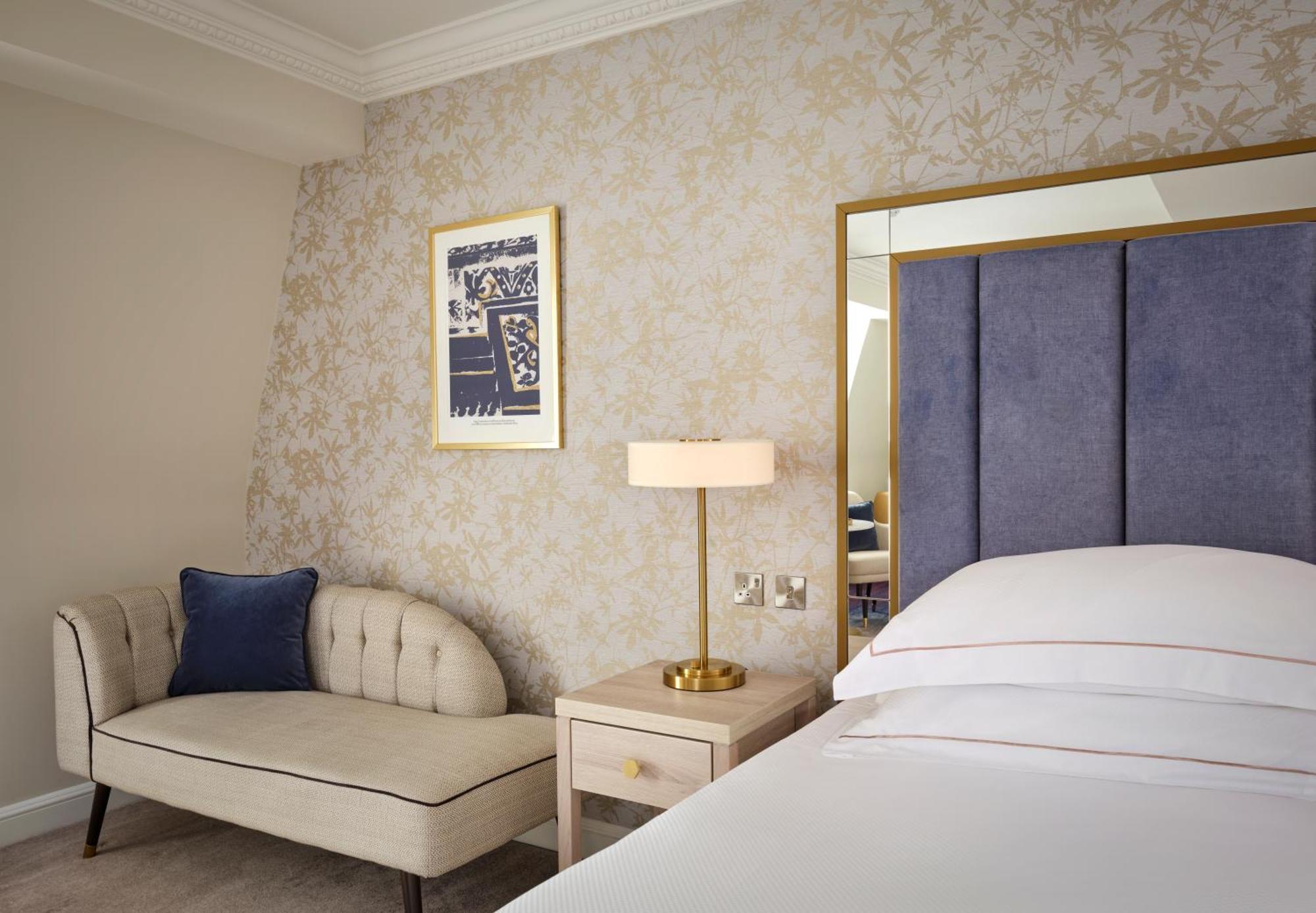 The College Green Dublin Hotel, Autograph Collection Экстерьер фото